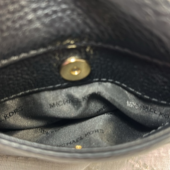 Michael Michael Kors pebbled leather with gold hardware crossbody shoulder bag - Picture 11 of 16